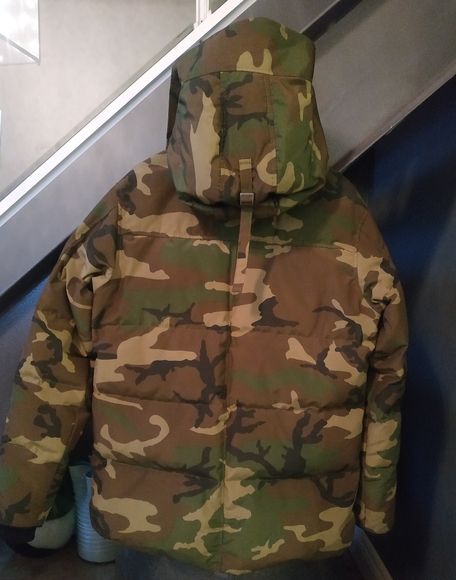 SOLD!!! Canada Goose Macmillan Parka Slim Fit - Picture 4 of 8